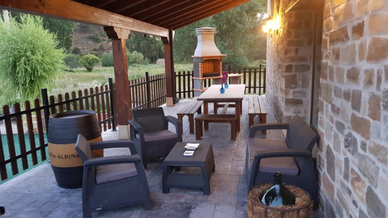 Casa Rural La Puerta Del Rio Lobos San Leonardo de Yagüe Exterior photo