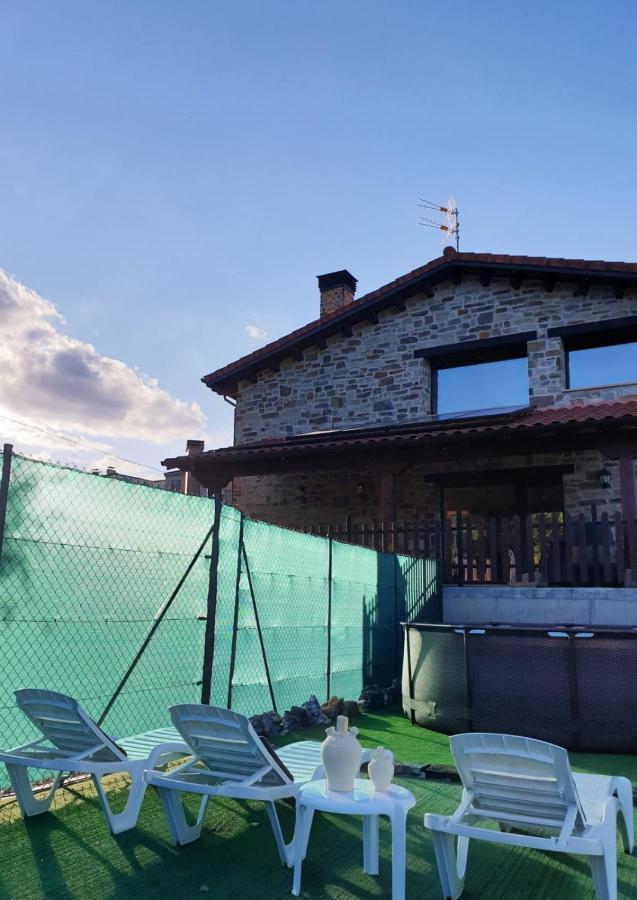 Casa Rural La Puerta Del Rio Lobos San Leonardo de Yagüe Exterior photo